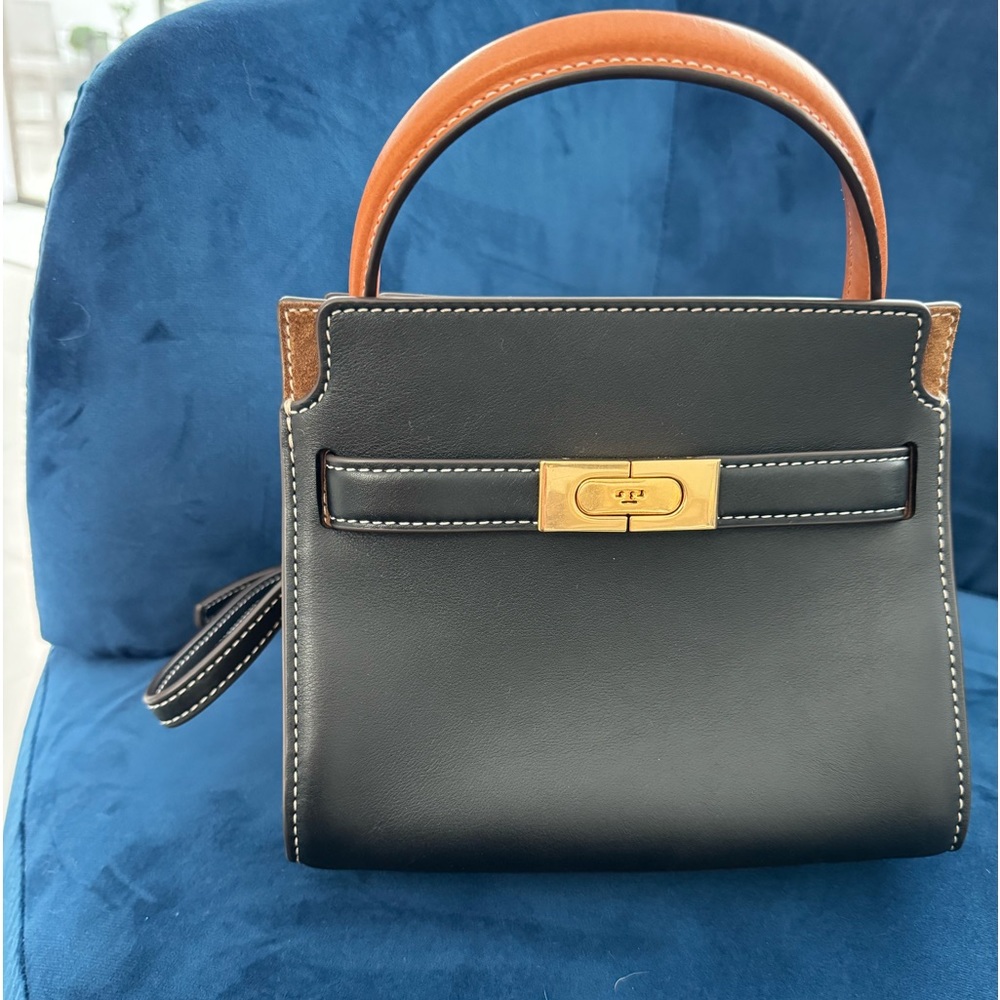 Tory Burch medium crossbody/tote.  Barely Used.  Great condition.